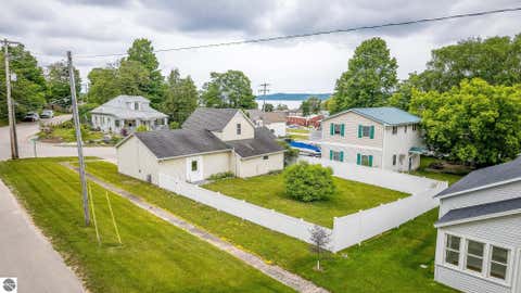 Tiny photo for 323 Benzie Court, Beulah, MI 49617 (MLS # 1947176)