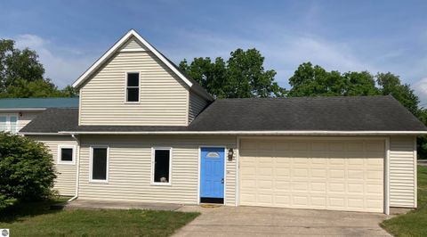 Tiny photo for 323 Benzie Court, Beulah, MI 49617 (MLS # 1947176)