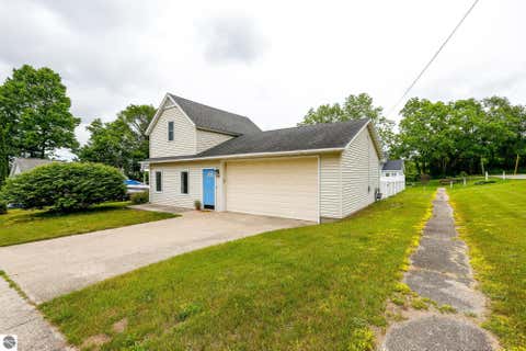 Tiny photo for 323 Benzie Court, Beulah, MI 49617 (MLS # 1947176)