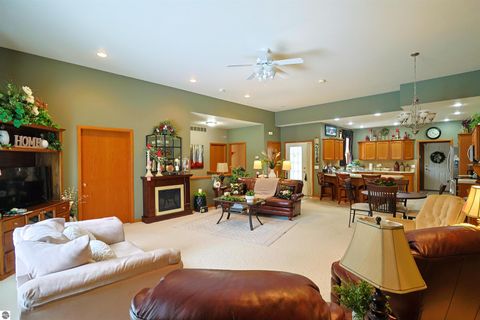 Tiny photo for 2730 Eland Court, Mt Pleasant, MI 48858 (MLS # 1941846)