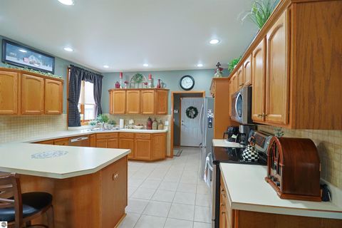 Tiny photo for 2730 Eland Court, Mt Pleasant, MI 48858 (MLS # 1941846)