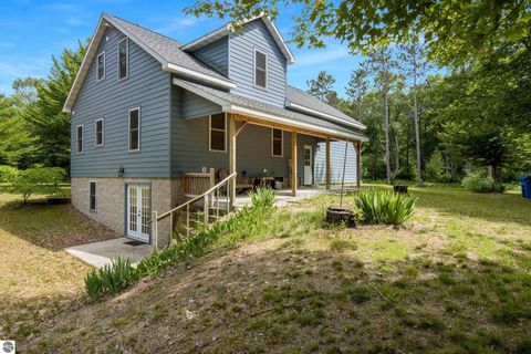Tiny photo for 16514 Vondra RD, Thompsonville, MI 49683 (MLS # 1947393)