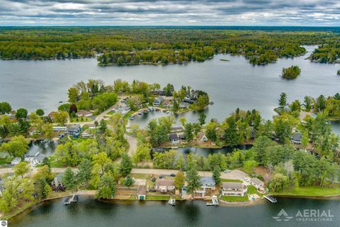 Tiny photo for 1929 Mohawk Trail, West Branch, MI 48661 (MLS # 1943470)