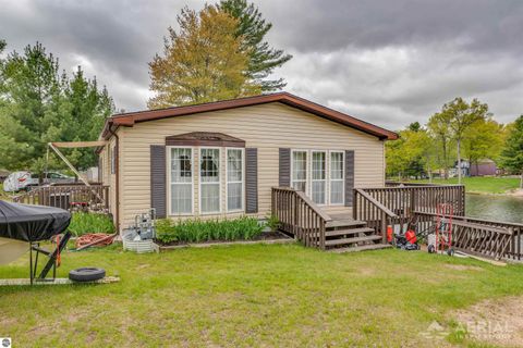 Tiny photo for 1929 Mohawk Trail, West Branch, MI 48661 (MLS # 1943470)