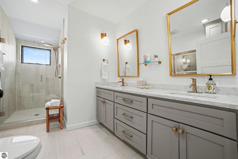 Tiny photo for 814 S Kinney Avenue, Mt Pleasant, MI 48858 (MLS # 1943575)