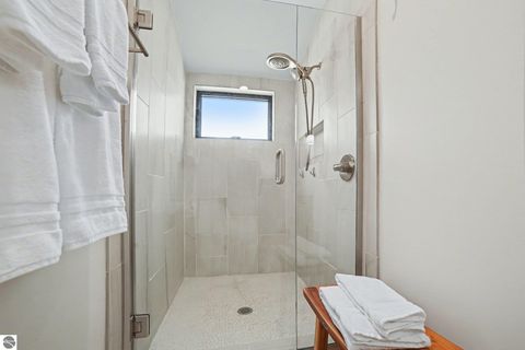 Tiny photo for 814 S Kinney Avenue, Mt Pleasant, MI 48858 (MLS # 1943575)