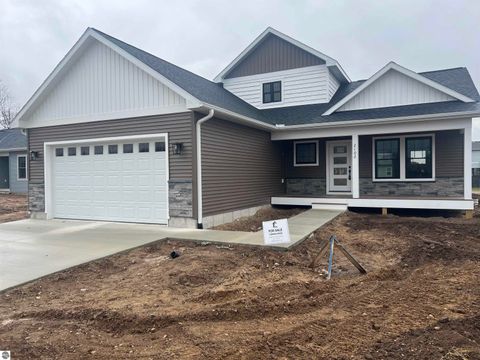 Photo of 2102 Cottonwood Avenue, Grawn, MI 49637 (MLS # 1944249)