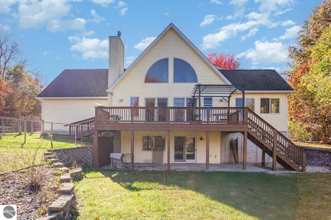 Tiny photo for 823 Valley Stream Court, Harrison, MI 48625 (MLS # 1943518)