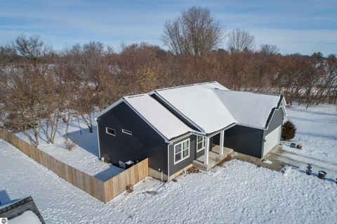 Tiny photo for 258 Ruby Court, Alma, MI 48801 (MLS # 1941098)