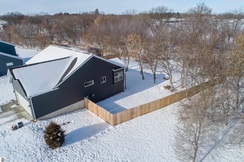 Tiny photo for 258 Ruby Court, Alma, MI 48801 (MLS # 1941098)