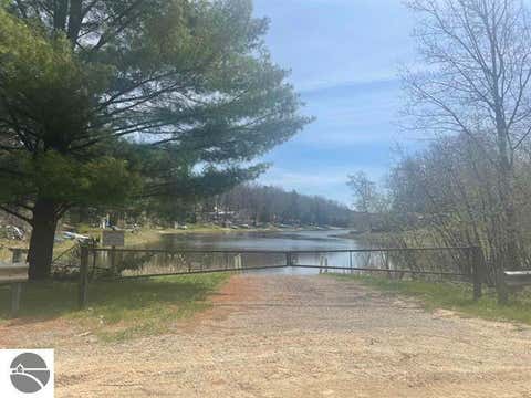 Tiny photo for 722 Bungo Lake Road, Harrison, MI 48625 (MLS # 1949420)