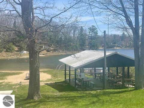 Tiny photo for 722 Bungo Lake Road, Harrison, MI 48625 (MLS # 1949420)