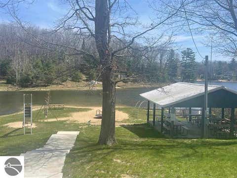 Tiny photo for 722 Bungo Lake Road, Harrison, MI 48625 (MLS # 1949420)