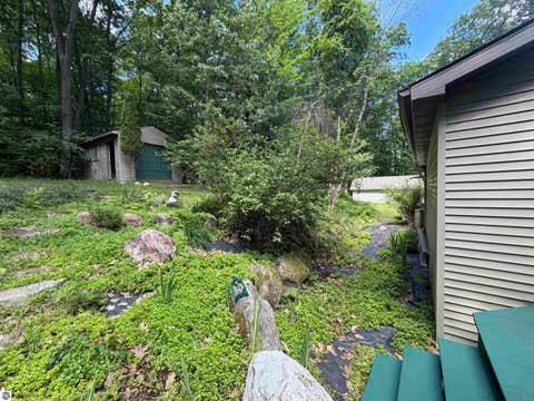 Tiny photo for 722 Bungo Lake Road, Harrison, MI 48625 (MLS # 1949420)