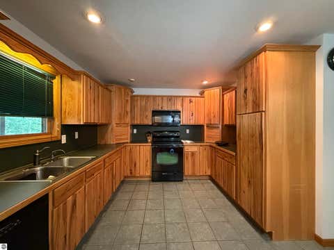 Tiny photo for 722 Bungo Lake Road, Harrison, MI 48625 (MLS # 1949420)