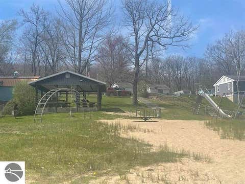 Tiny photo for 722 Bungo Lake Road, Harrison, MI 48625 (MLS # 1949420)
