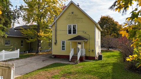 Tiny photo for 309 E Andre Avenue, Mt Pleasant, MI 48858 (MLS # 1952018)