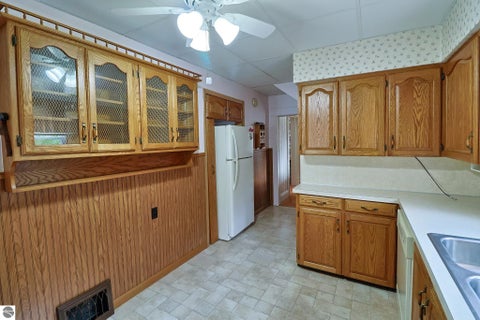 Tiny photo for 309 E Andre Avenue, Mt Pleasant, MI 48858 (MLS # 1952018)