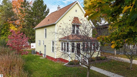 Tiny photo for 309 E Andre Avenue, Mt Pleasant, MI 48858 (MLS # 1952018)