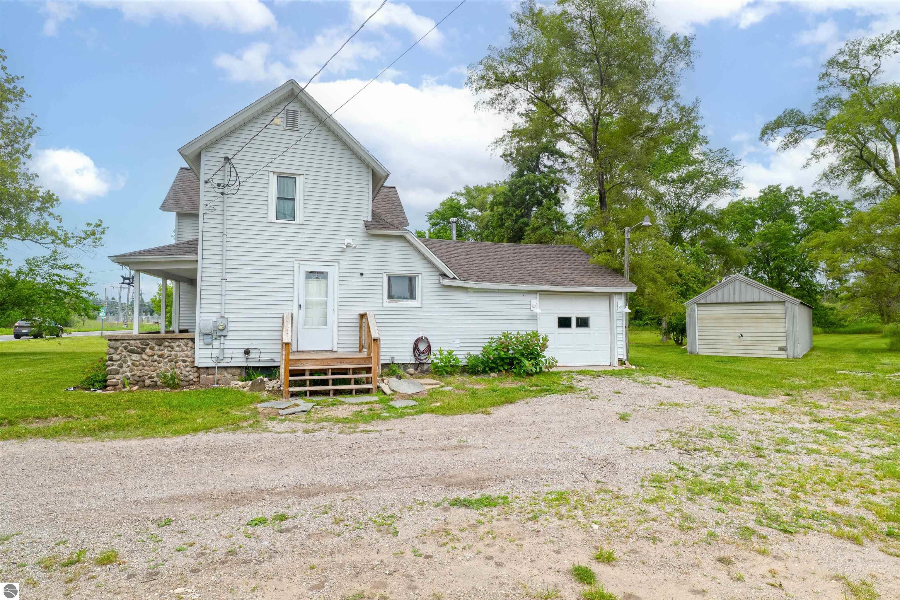 6034 Bates Road - Photo 4
