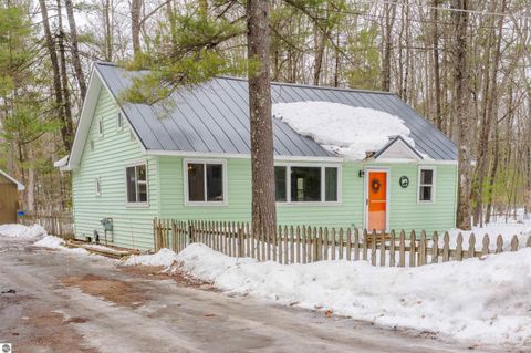 Photo of 8868 Park Lane, Interlochen, MI 49643 (MLS # 1942710)