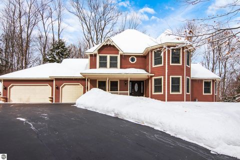 Photo of 10057 E Leeward Shores Drive, Traverse City, MI 49684 (MLS # 1942476)
