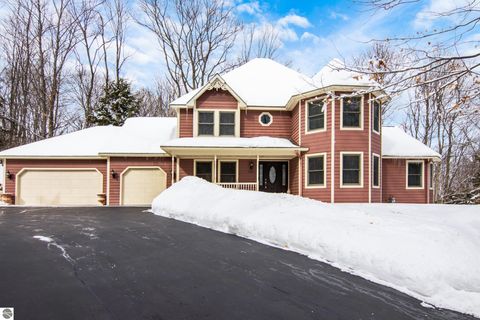 Photo of 10057 E Leeward Shores Drive, Traverse City, MI 49684 (MLS # 1942476)