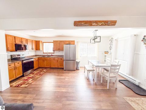 Tiny photo for 402 Sheffield Drive, Roscommon, MI 48653 (MLS # 1943589)