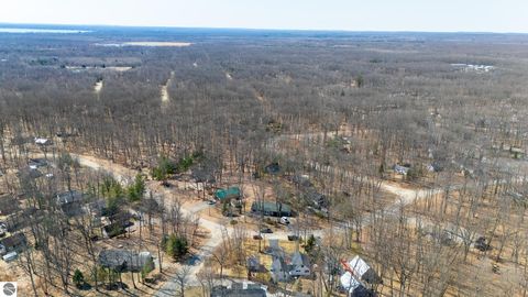 Tiny photo for 402 Sheffield Drive, Roscommon, MI 48653 (MLS # 1943589)