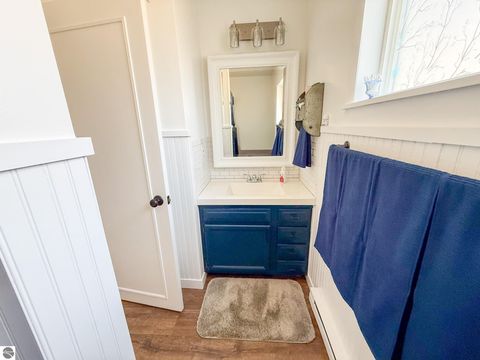 Tiny photo for 402 Sheffield Drive, Roscommon, MI 48653 (MLS # 1943589)