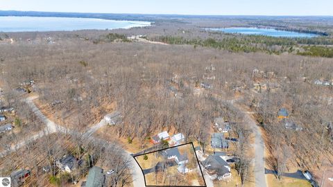 Tiny photo for 402 Sheffield Drive, Roscommon, MI 48653 (MLS # 1943589)