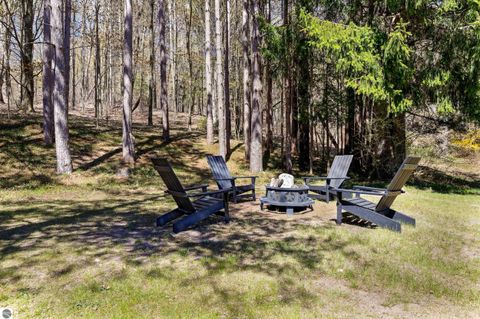 Tiny photo for 925 Beech Street, Frankfort, MI 49635 (MLS # 1945089)