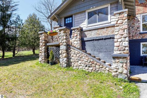 Tiny photo for 925 Beech Street, Frankfort, MI 49635 (MLS # 1945089)