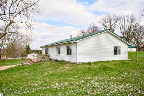 Tiny photo for 5578 S Crawford Road, Mt Pleasant, MI 48858 (MLS # 1943932)