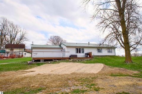 Tiny photo for 5578 S Crawford Road, Mt Pleasant, MI 48858 (MLS # 1943932)