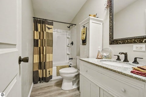 Tiny photo for 691 N Duffield Road, Sumner, MI 48889 (MLS # 1951025)