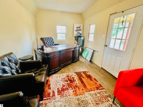 Tiny photo for 691 N Duffield Road, Sumner, MI 48889 (MLS # 1951025)