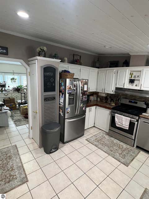 Tiny photo for 6715 Shanty Creek Road, Bellaire, MI 49615 (MLS # 1944329)