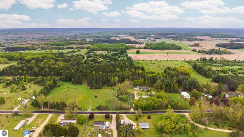 Tiny photo for 2631 Sparling Road, Kingsley, MI 49649 (MLS # 1945742)