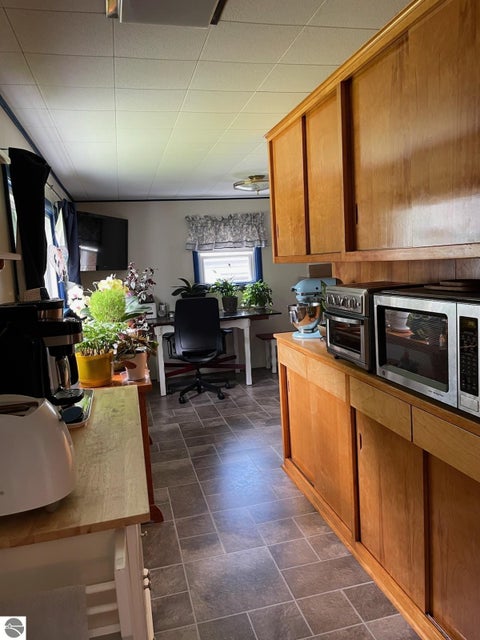 Tiny photo for 908 S Fancher Street, Mt Pleasant, MI 48858 (MLS # 1946991)