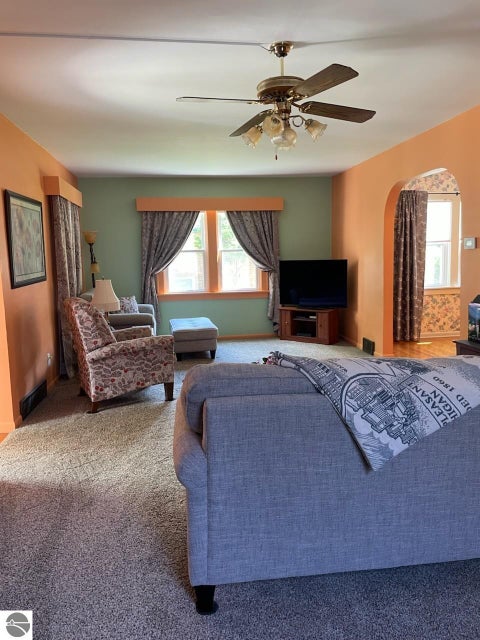 Tiny photo for 908 S Fancher Street, Mt Pleasant, MI 48858 (MLS # 1946991)