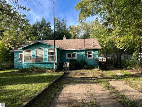 Tiny photo for 1112 Harold Street, Mt Pleasant, MI 48858 (MLS # 1951096)
