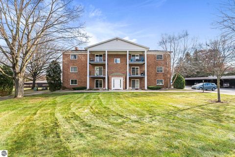 Tiny photo for 540 Georgetown Drive #25, Traverse City, MI 49684 (MLS # 1940816)