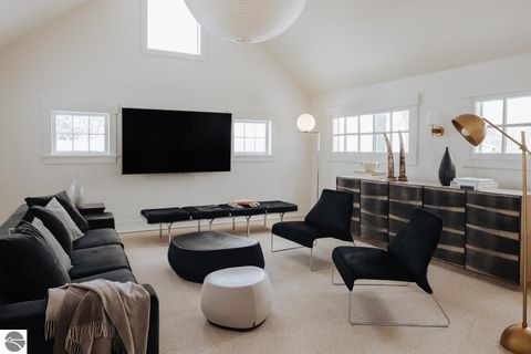 Tiny photo for 215 N Madison St, Traverse City, MI 49684 (MLS # 1941770)