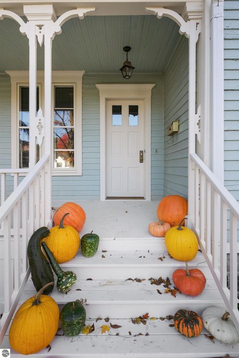 Tiny photo for 215 N Madison St, Traverse City, MI 49684 (MLS # 1941770)