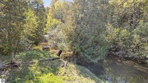 Tiny photo for 751 Hunters Ridge, Marion, MI 49665 (MLS # 1942975)