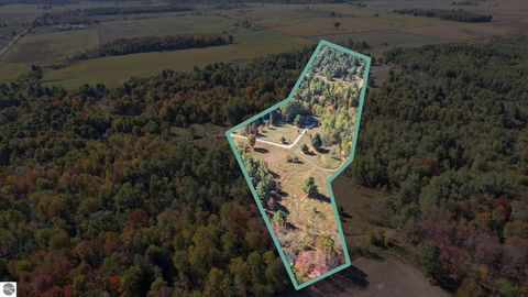 Tiny photo for 751 Hunters Ridge, Marion, MI 49665 (MLS # 1942975)