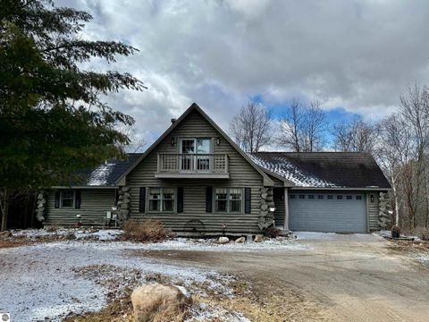 Tiny photo for 751 Hunters Ridge, Marion, MI 49665 (MLS # 1942975)