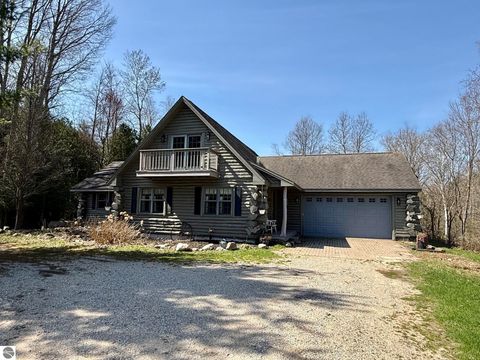 Tiny photo for 751 Hunters Ridge, Marion, MI 49665 (MLS # 1942975)