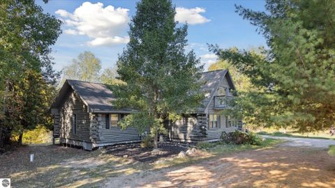 Tiny photo for 751 Hunters Ridge, Marion, MI 49665 (MLS # 1942975)